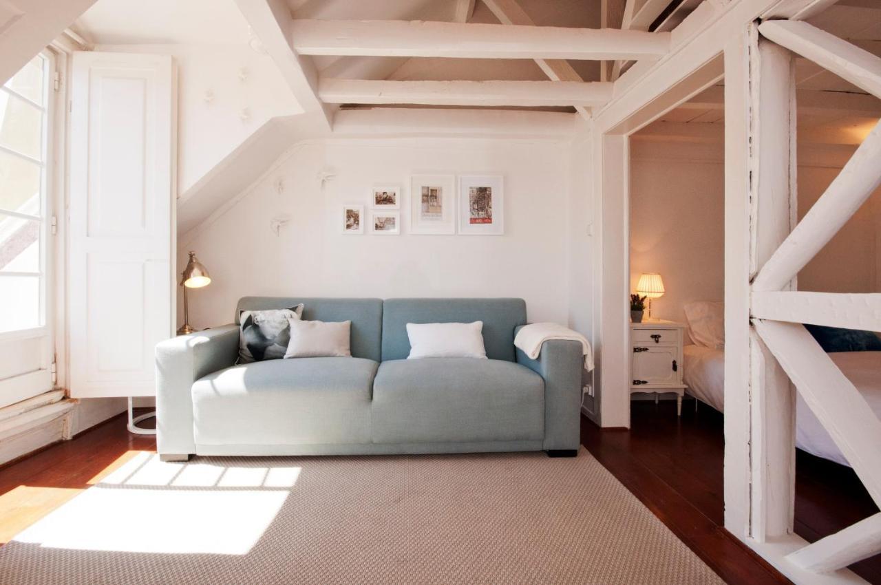 Penthouse At Downtown With Sun Deck & Amazing Views Lägenhet Lisboa Exteriör bild